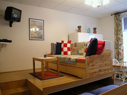 Pragues Rainbow Guest House Экстерьер фото